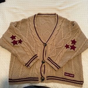 authentic taylor swift beige/maroon holiday cardigan size xs/s